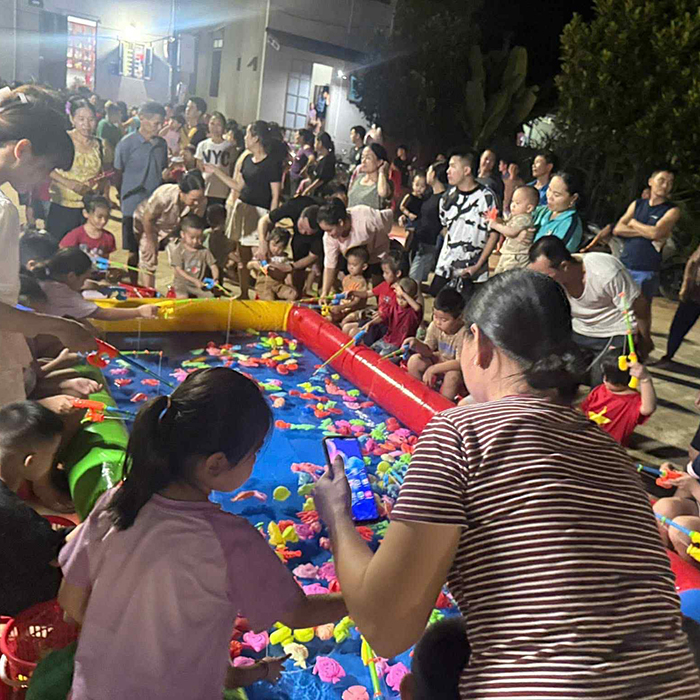 bể bạt câu cá cho bé