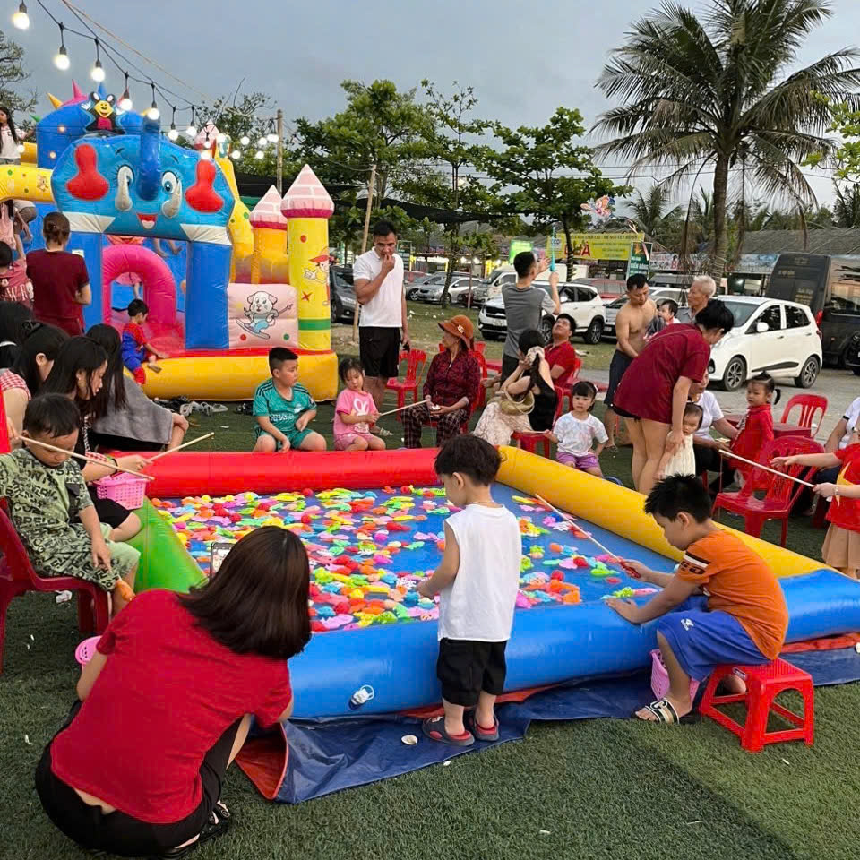 Trò chơi và mô hình kinh doanh khu vui chơi ngoài trời lưu động thu hút khách (2)