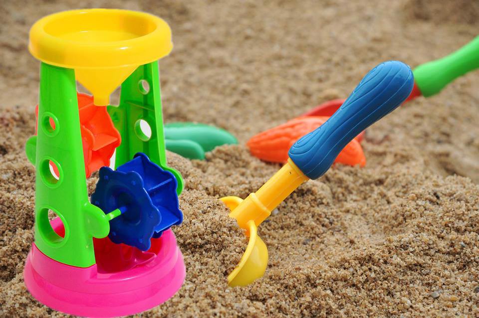 Đồ Chơi Xúc Cát – Phù Hợp Cho Trẻ Em Từ 3 Tuổi