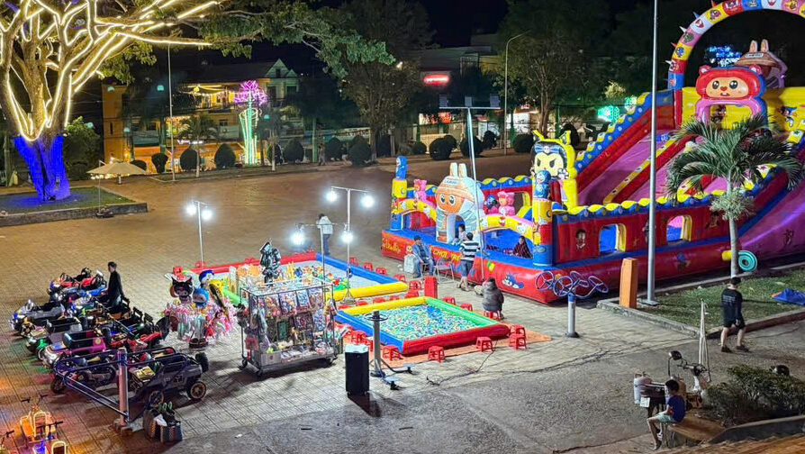 Lắp Bể Hơi Tại Khu Chợ Đêm Hội Chợ Nên Lưu Ý Gì