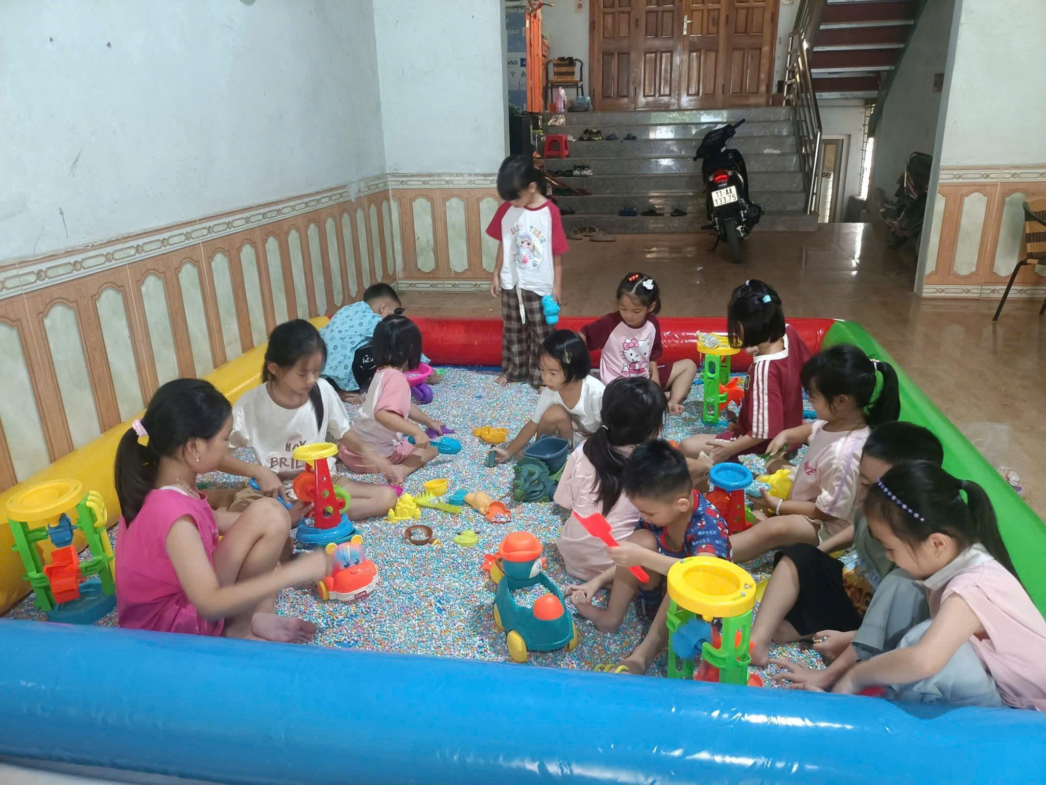 Bể bạt 9m2 trong nhà cho bé Tiết kiệm diện tích, tối ưu chi phí