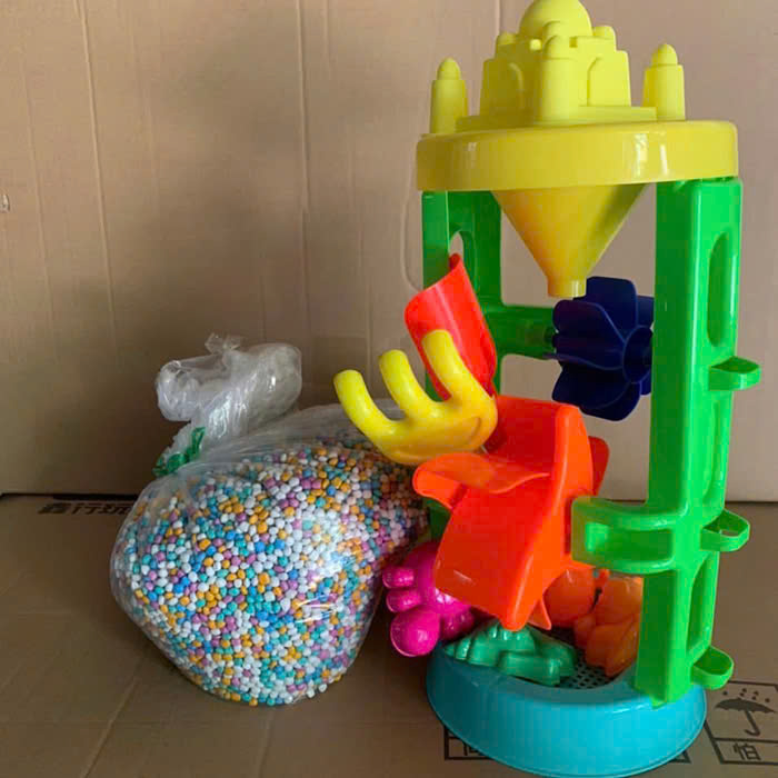 Hạt sứ và guồng xúc cát