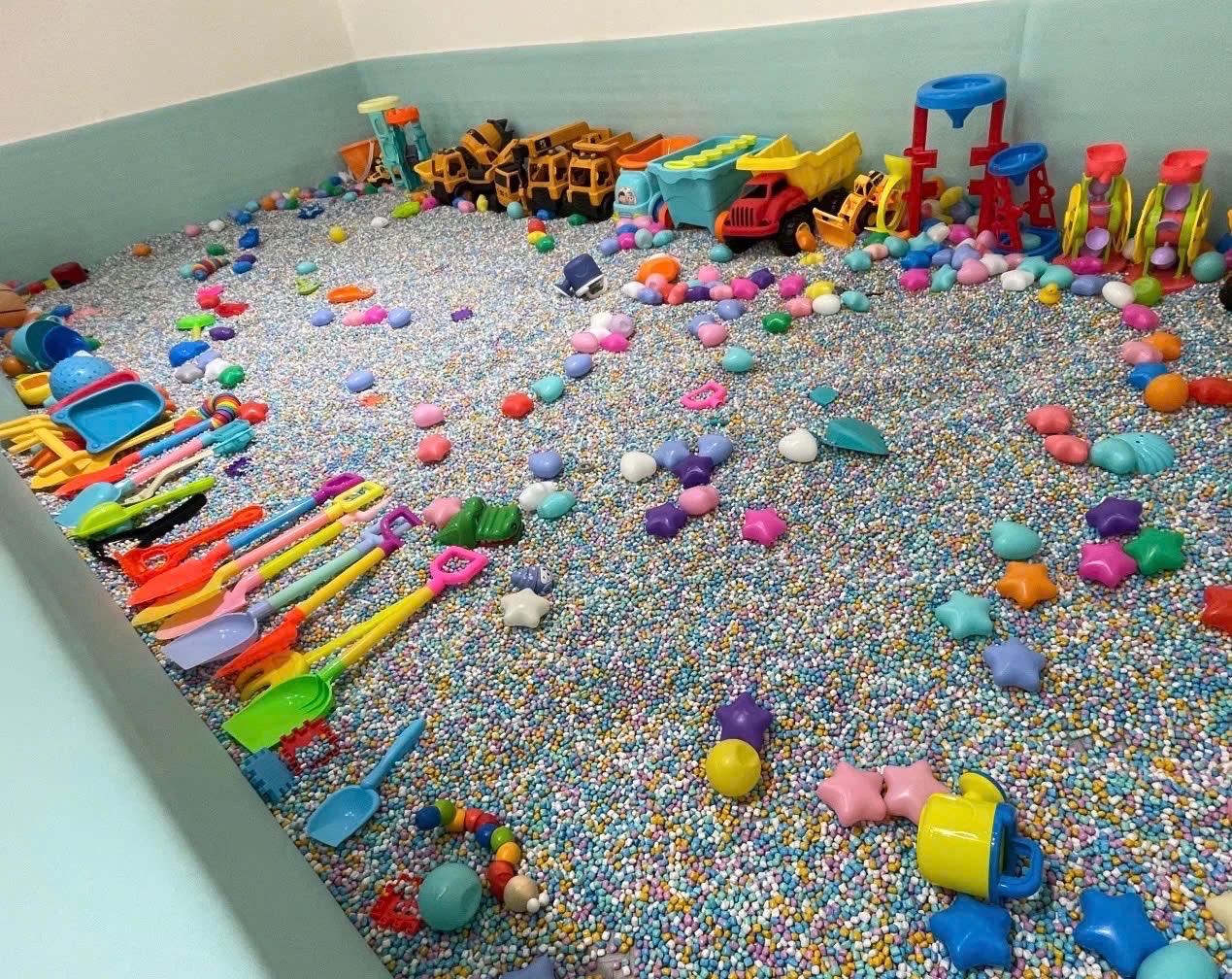Combo hạt sứ và đồ chơi xúc cát khu vui chơi Siêu bền, giá tốt