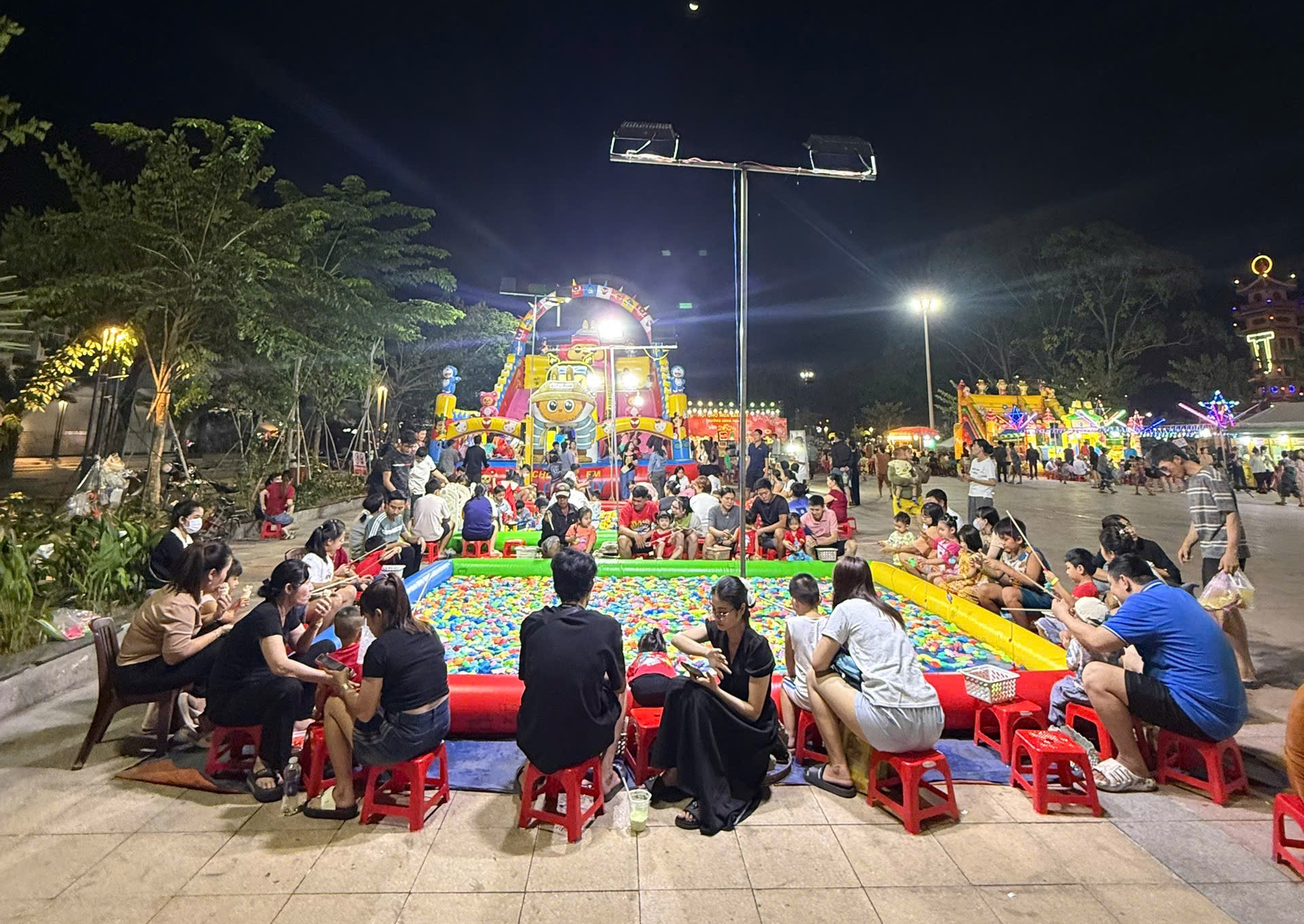 Trò chơi hội chợ cho bé